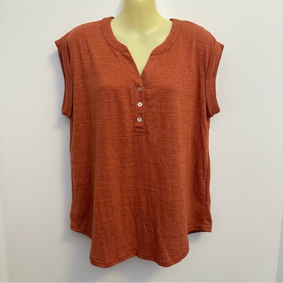 Jane and Delancey Terracotta Sleeveless Blouse - Picture 1 of 5